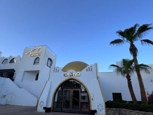 Domina Coral Bay Oasis