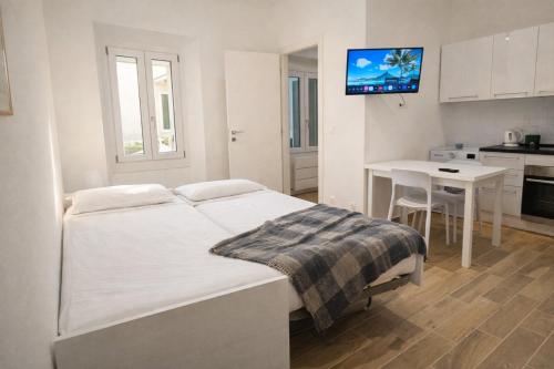 Cozy studio in the heart of Menton's old town