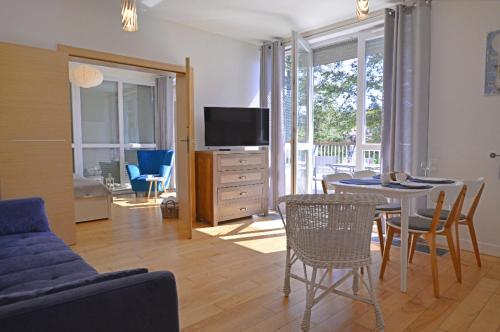 Bedroom Apartments - Bałtycka 10 z widokiem na las