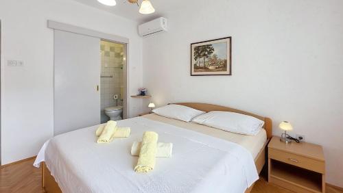 Apartment Zic Vesna - 350 m from the Beach