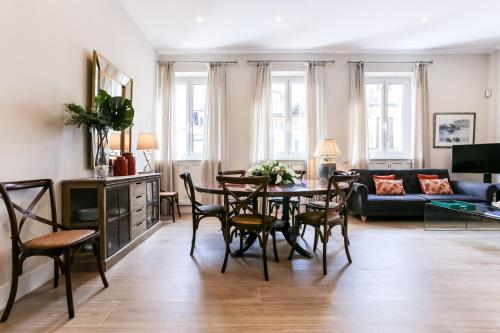 Mateos Gago 13 by Home at Homes