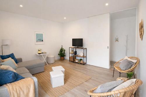 Varanda da Baixa, cosy apartment, top location, private terrace, barbecue, AC and Wi-Fi