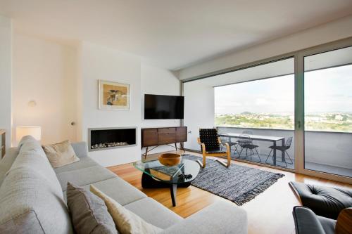 Casa dos Cubos - Douro river house with swimming pool and river view