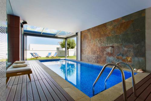 Casa dos Cubos - Douro river house with swimming pool and river view