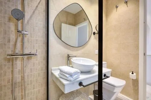 Betis 64 by Home at Homes photo 36