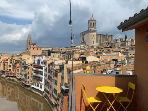 Riverside duplex penthouse