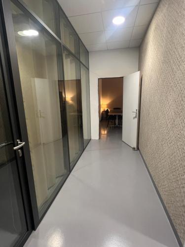 Loft 130m2 10pers idéal groupe famille photo 11