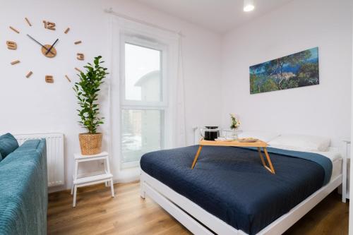 Spychalskiego Studio - Parking, Balcony, Air Con - by Rentujemy