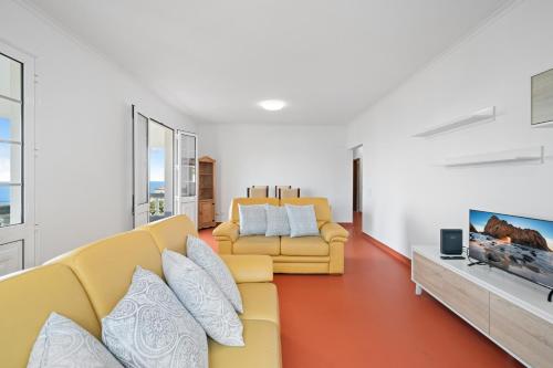 Caniço Seaview House