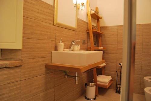 Suites Bobbioにあるバスルーム