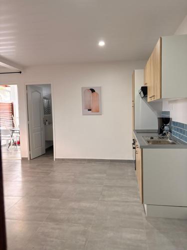 Cuina o zona de cuina de Studio instant océan