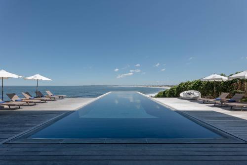 Kolam renang di atau dekat dengan Playa Vik Jose Ignacio