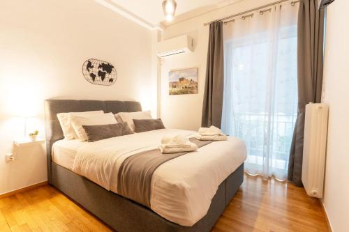 Acropolis Luxurious Legacy