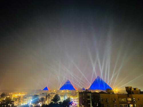 Farida Pyramids inn& Jacuzzi