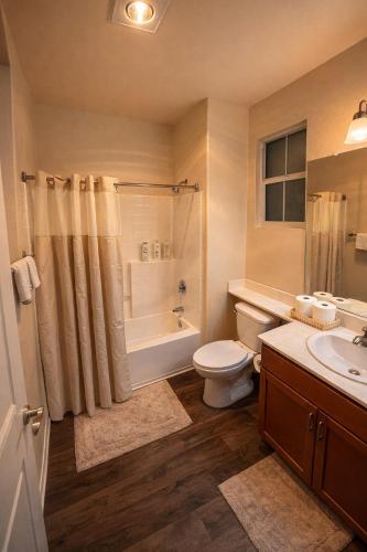 Marina Del Rey Apartment with Resort Amenities - Short Distance To Venice Beach photo 47