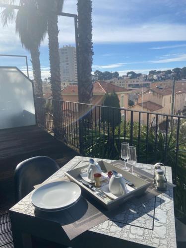Cinema Room - grande terrasse - clim - Wifi - calme - mer