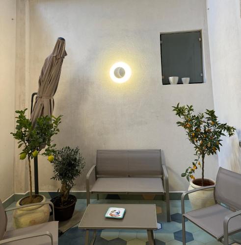 Biuti Suite Apartment photo 10