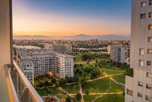 Panoramic terrace 16th floor Private Parking
