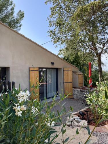 STUDIO campagne Les Clapiers AIX EN PROVENCE