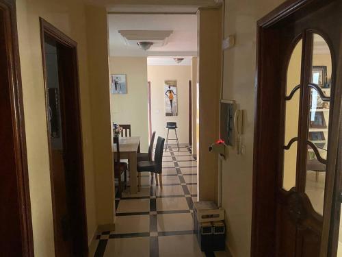 Fotografija u galeriji objekta L'Exellence04 u gradu Dakar
