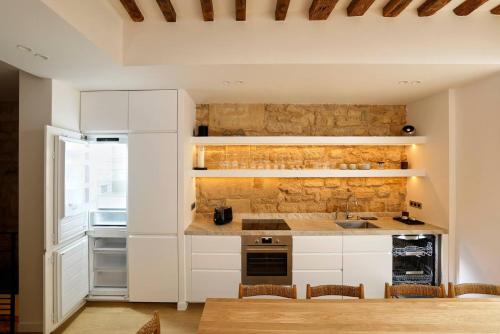 Marais historique l Loft de 4 CH et 4 SdB avec climatisation