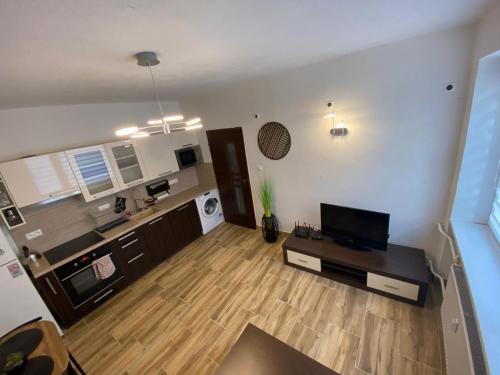 2 Izbovy - blizko centra Martin