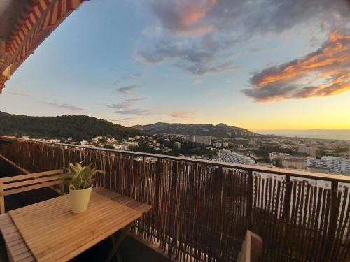 Comfortable T2 with stunning sea view