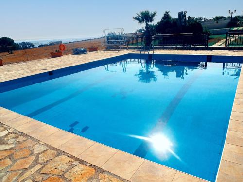 Dreamy South Sea View Apartments with Pool