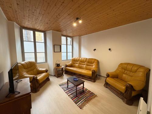 Appartement centre-ville Langogne 2 chambres 6 personnes Parking proche