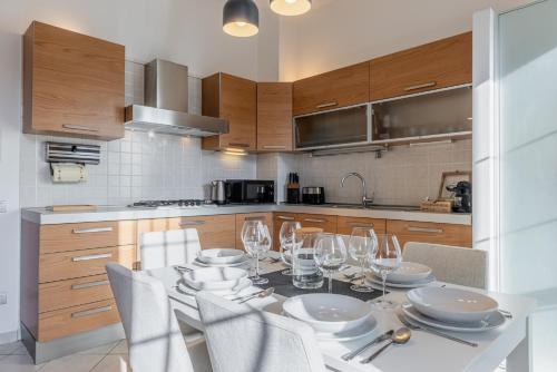 SanSiro75 large 3bdr with private garage near to Fiera and Stadium photo 4