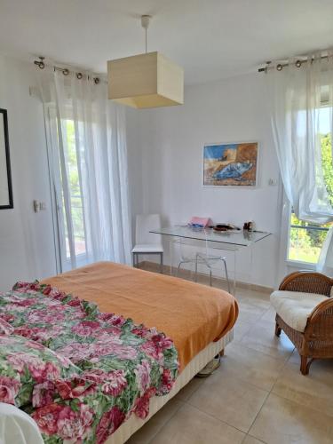 Le Vallon d'azur, Villa piscine proche plage à Fréjus