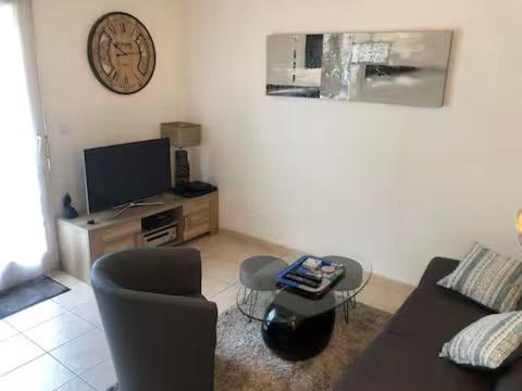 Appartement 3 pièces Avignon Parking privé