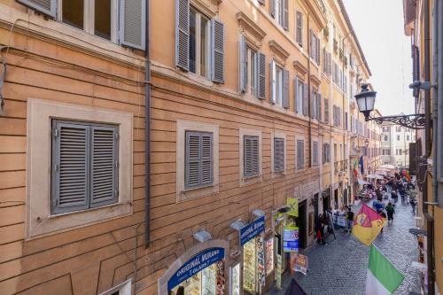 Trevi Fountain Cozy and Fabulous Apartment
