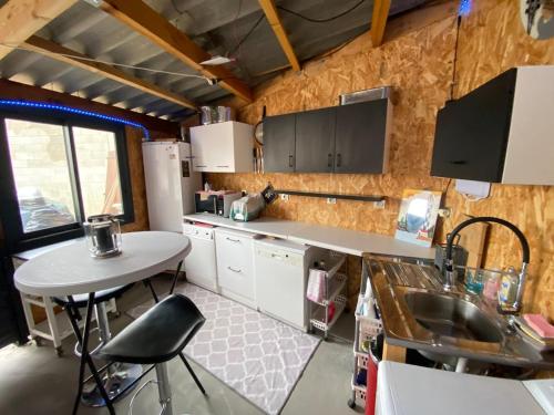 Studio avec sauna et jacuzzi