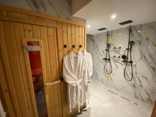 Studio avec sauna et jacuzzi