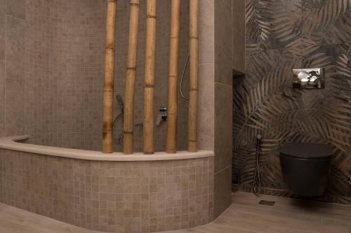 Kupatilo u objektu Beach House Lefkes B