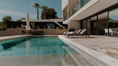 Grand Villa in Alicante w pool for 6gst