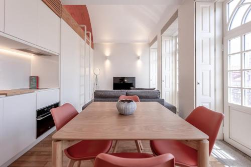 Modern Flat with balcony on Rua das Flores - 5th