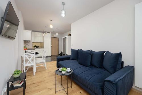 Atmospheric Apartment in Warsaw for 4 Guests by Noclegi Renters