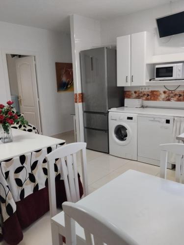 Apartamento 2 hab en Teatinos