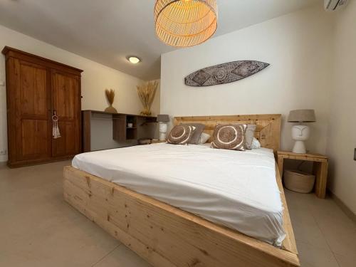 Stylish apartment near the beach