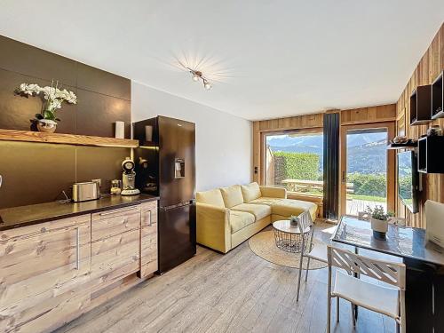 Appartement 2 pièces avec coin montagne, parking, vue Mont Blanc - FR-1-560-167