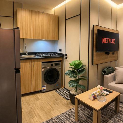 Luxury Studio 2 Beds Netflix Few Steps From MSA University Free Wi-Fi 6th October City