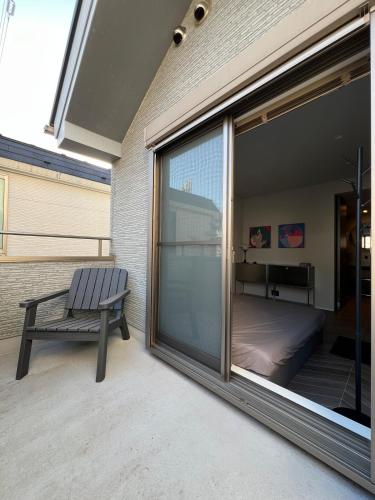 Koenji Designer House, 3 bedrooms 1&2f full house,100m2, 5min to Shinjuku