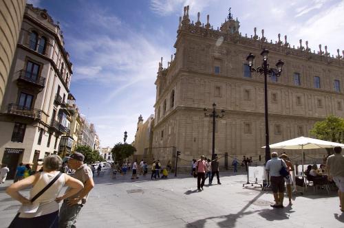 Apartamentos Alemanes Gradas Luxury, Sevilla – Bijgewerkte ...