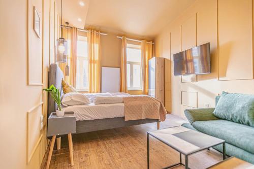 Budget & Comfy 4 private rooms in shared Apt, Close to Westbahnhof