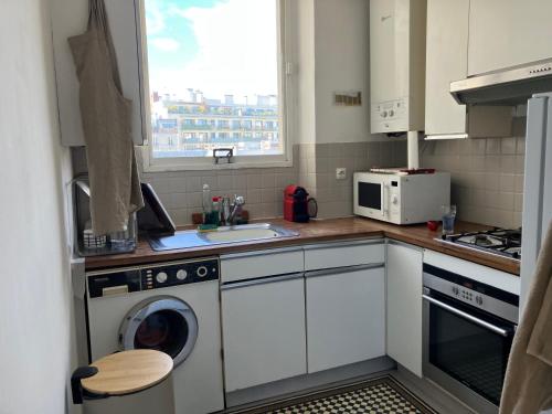Authentic Parisian apartment 12th arrondissement
