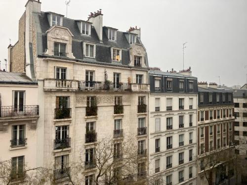 Authentic Parisian apartment 12th arrondissement