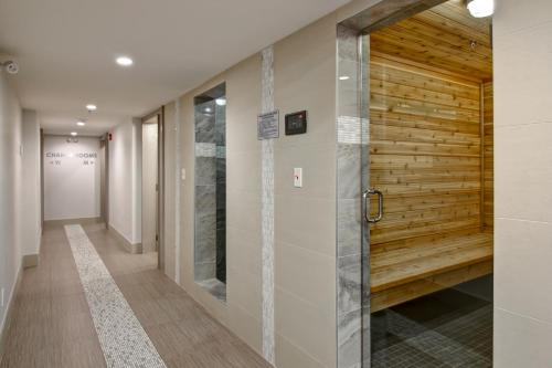 Фотография из галереи Chateau Nova Yellowknife в городе Йеллоунайф