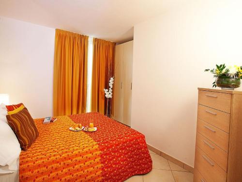 Cama o camas de una habitación en Tremezzo Residence-11 apartments to choose from in an exclusive residence by Italian Apartments